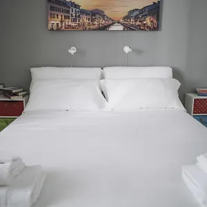 Italianway-corso San Gottardo 16 , Milano Italia