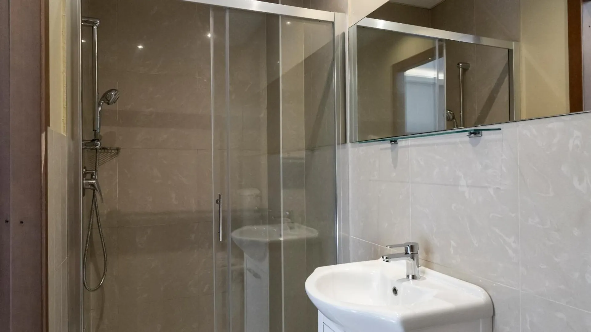 Hostel Plus Florence