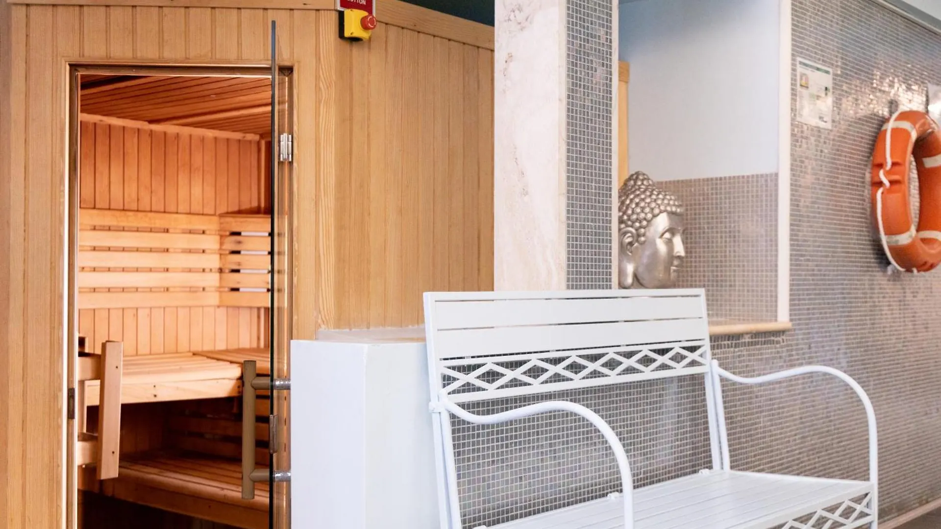 Hostel Plus Florence Italy